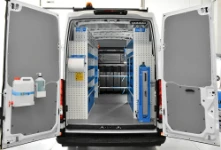 01_Daily Iveco L2H2 equipado por Syncro System con muebles para furgoneta y Power Station Ecoflow