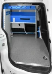 04_Accesorios de bloqueo de la carga: con ganchos y correas Syncro para furgonetas en Fiat Dobló L2H1