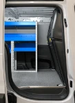 04_Accesso desde la puerta lateral Berlingo equipado por Syncro