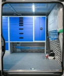 04_Cabrestante y sujetamaletines con correa en Ducato equipado por Syncro