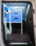 04_Proace City para veterinarios con portarollo de papel Syncro