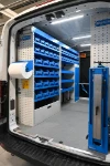 22_Transit multiservicios con contenedores extraíbles y armario para furgonetas(2)