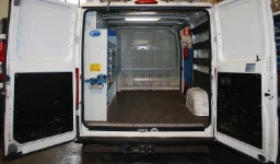Ducato 1996 con estanterías