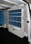 Equipamiento Ford Custom lado derecho