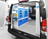 EQUIPAMIENTO FURGONETA TALLER MÓVIL EN MERCEDES VITO 2015 L2 H1 01b