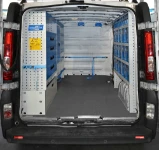 EQUIPAMIENTO FURGONETA TALLER MÓVIL EN NISSAN NV300 L2 H1 06a