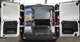 EQUIPAMIENTO FURGONETA TALLER NISSAN NV300 L2 H1 01a