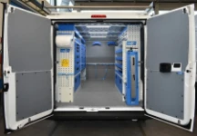 EQUIPAMIENTO FURGONETA TALLER PEUGEOT BOXER 2006 L2 H1 01a