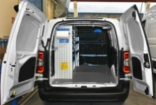 EQUIPAMIENTO FURGONETA TALLER PEUGEOT PARTNER 2018 L2 01a