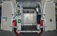 EQUIPAMIENTO FURGONETA TALLER RENAULT MASTER 1999 L1 H2 01a