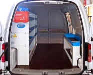 EQUIPAMIENTO FURGONETA TALLER VOLKSWAGEN CADDY 2003 L2 01a