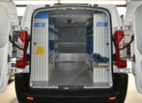 EQUIPAMIENTO PARA FURGONETA CITROEN JUMPY 2006  L1 H1 08a