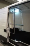 EQUIPAMIENTO PARA FURGONETA IVECO DAILY 2000 L2 H2 07d