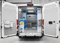 EQUIPAMIENTO VEHÍCULOS ESPECIALES FIAT DUCATO 2006  MAXI L2 H2 03a