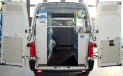 EQUIPAMIENTO VEHÍCULOS ESPECIALES RENAULT MASTER 1999 L1 H2 04a