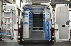 EQUIPAMIENTO VEHÍCULOS ESPECIALES VOLKSWAGEN CRAFTER 2017 L3 H3 03a