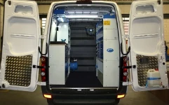 EQUIPAMIENTOS PARA FURGONETAS MERCEDES SPRINTER 2006  L2 H2 04a