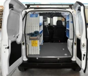 EQUIPAMIENTOS PARA FURGONETAS PEUGEOT BIPPER 2007 04a