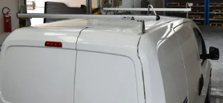 ESTANTERÍAS FURGONETA EN PEUGEOT BIPPER 2007 11e