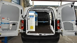 ESTANTERÍAS PARA FURGONETAS EN CITROEN BERLINGO 2018 L1 09a