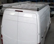 ESTANTERÍAS PARA FURGONETAS EN MERCEDES SPRINTER 2006  L2 H2 07e