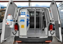 ESTANTERÍAS PARA FURGONETAS EN VOLKSWAGEN TRANSPORTER T6 2003 L1 08a