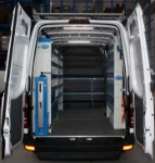 Estanterías y cajoneras para furgonetas en MERCEDES SPRINTER 2006  L2 H2 07a