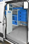 Estanterías y cajoneras para furgonetas en MERCEDES SPRINTER 2018 L1 H1 06d
