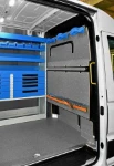 Estanterías y cajoneras para furgonetas en VOLKSWAGEN CRAFTER 2017 L3 H3 06d