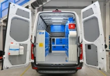 FOTO EQUIPAMIENTO MERCEDES SPRINTER 2018 L2 H2 09a
