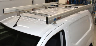 FOTO ESTANTERÍAS PARA FURGONETAS EN PEUGEOT PARTNER 2018 L2 08e