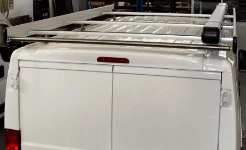 FOTO MOBILIARIO VEHÍCULOS COMERCIALES EN PEUGEOT BOXER 2006 L1 H1 01d