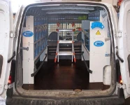 Furgonetas equipada OPEL COMBO 2002 16a