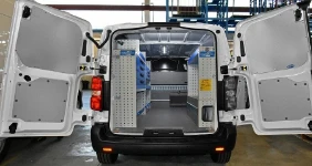 IMAGEN EQUIPAMIENTO PARA FURGONETA CITROEN JUMPY 2016 L2 H1 06a