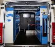 IMAGEN VEHÍCULO COMERCIAL IVECO DAILY 2000 L2 H1 06a