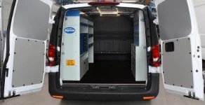 MOBILIARIO FURGONETAS MERCEDES VITO 2004  L1 H1 03a