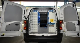 MOBILIARIO PARA FURGONETAS EN CITROEN BERLINGO 2018 L1 05a