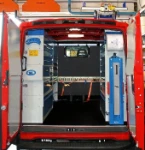 MOBILIARIO VEHÍCULOS COMERCIALES EN IVECO DAILY 2000 L1 H1 02a