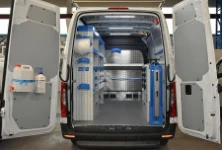 MOBILIARIO VEHÍCULOS COMERCIALES EN MERCEDES SPRINTER 2018 L2 H2 02a