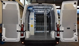 Renault Master equipado por Syncro System para pintores