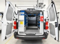 01_Equipamiento en Citroën Jumpy L3 H1 para empresa constructora