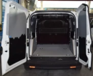 revestimiento furgonetas para FIAT DOBLÒ 2010 L1 H1 02a