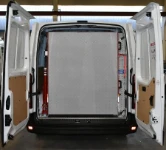 VEHÍCULO COMERCIAL NISSAN NV400 L1 H1 04c